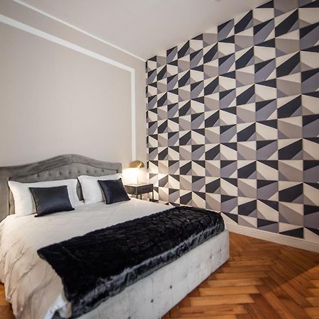Domus San Carlo- Luxury Apartment In Turin'S Heart المظهر الخارجي الصورة