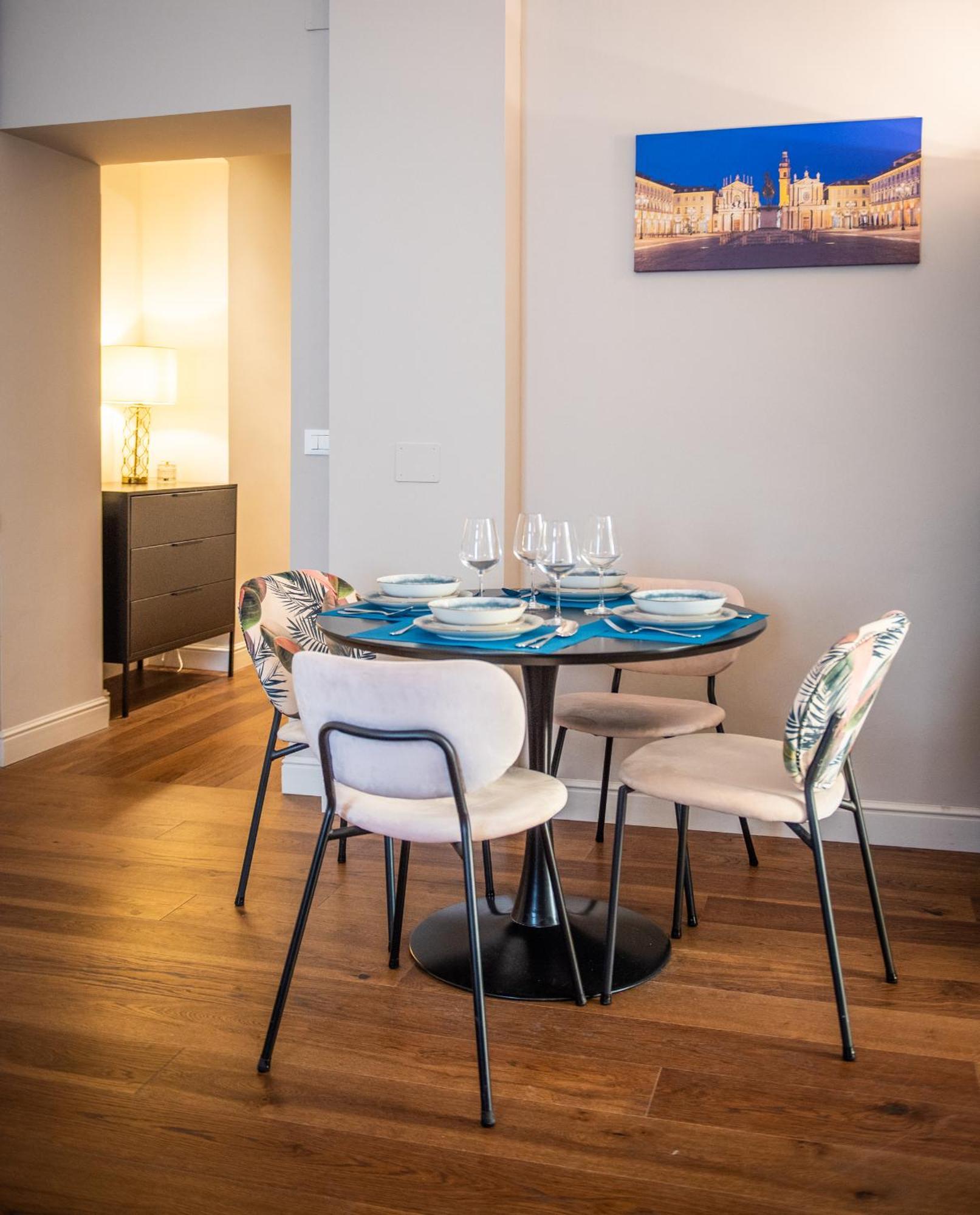 Domus San Carlo- Luxury Apartment In Turin'S Heart المظهر الخارجي الصورة
